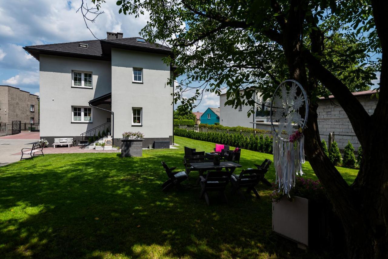 Lu Apartments Oświecim Exterior foto