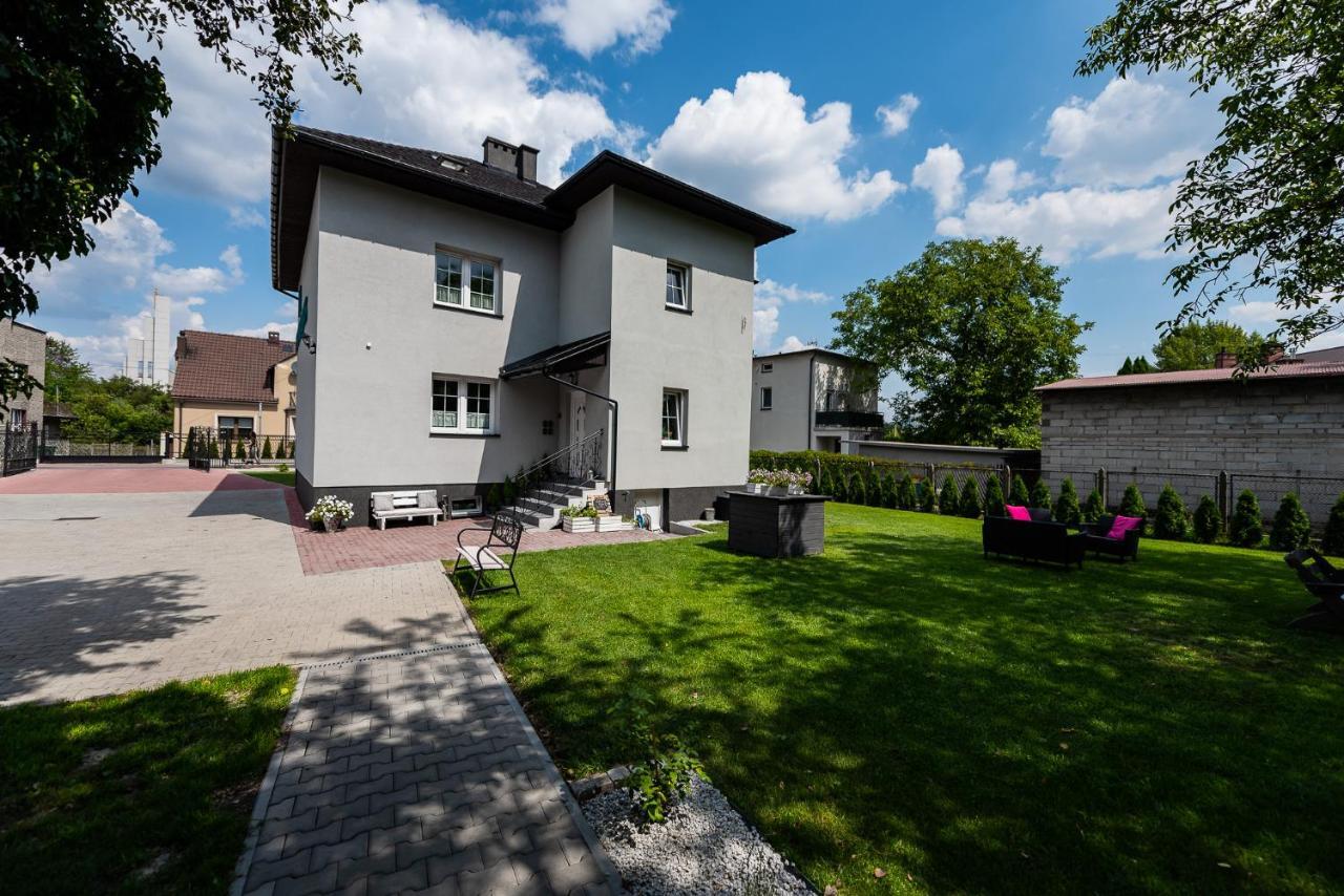 Lu Apartments Oświecim Exterior foto